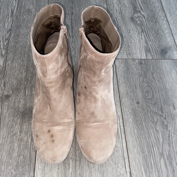 Booties - Picture 4 of 9